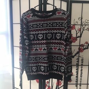 Too Fast Xmas multi color pullover sweater